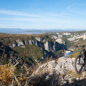VTT sur les crêtes à Salavas